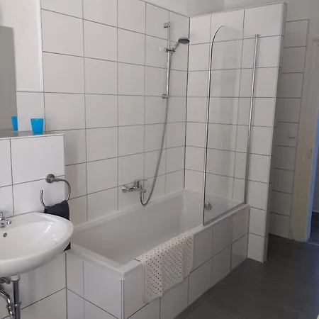 Jagdschloss Siedlinghausen 1 *