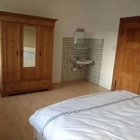 Jagdschloss Siedlinghausen 1 *