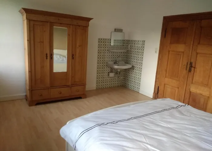 Jagdschloss Siedlinghausen 1 *